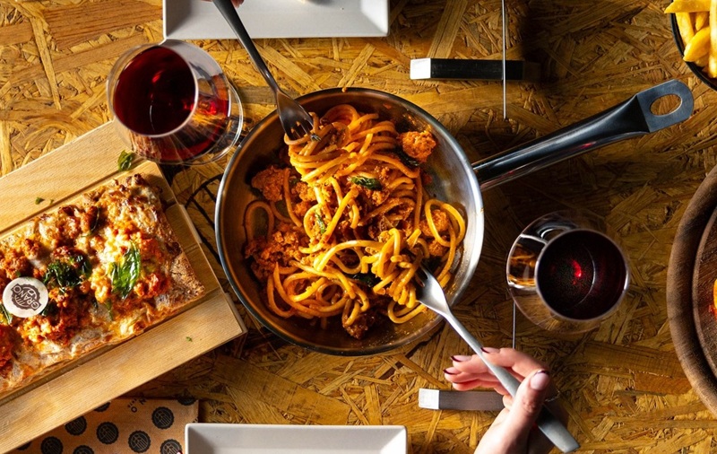 Pranzi di lavoro a Santena per chi si muove tra Moncalieri, Chieri e Torino